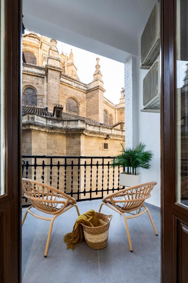 Luxury Gran Via Apartments Granada Bagian luar foto